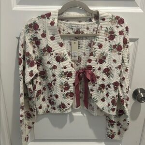 NET Francesca’s Floral Knit Cardigan with Bow